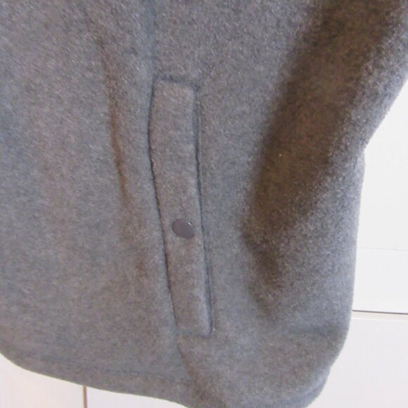 Bass Men’s Fleece Vest Heather Gray Size L NWT - Picture 3 of 6